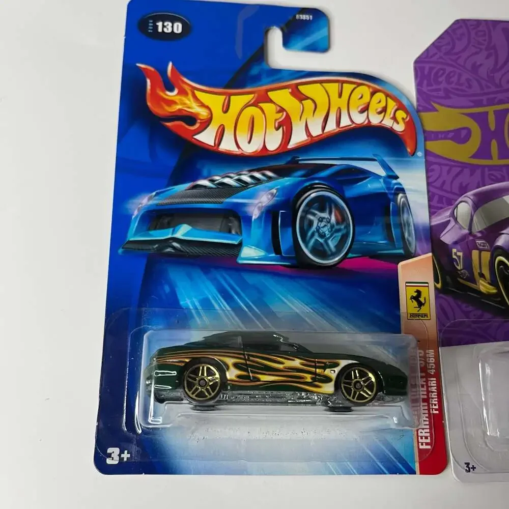 Hot Wheels lot of 10-Car Diecast Vehicle Set